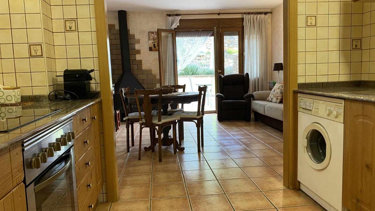 Apartamentos Casa Lola Rodeados De Montanas Y Rios Бесейте Экстерьер фото