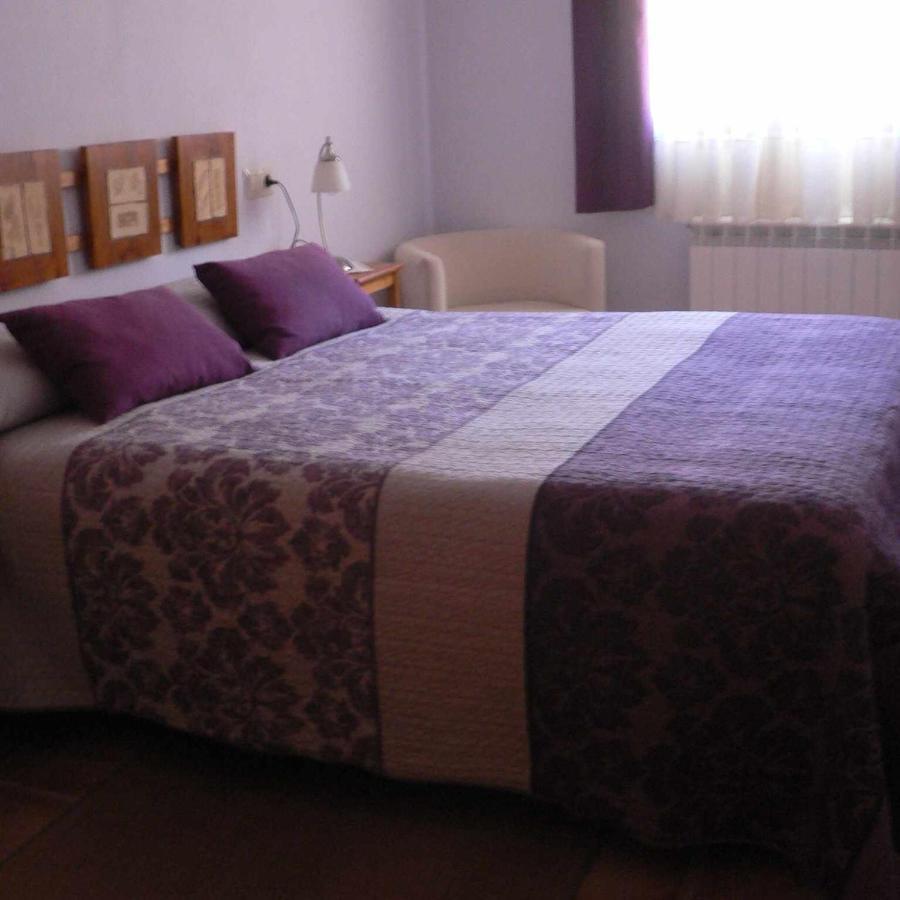 Apartamentos Casa Lola Rodeados De Montanas Y Rios Бесейте Экстерьер фото